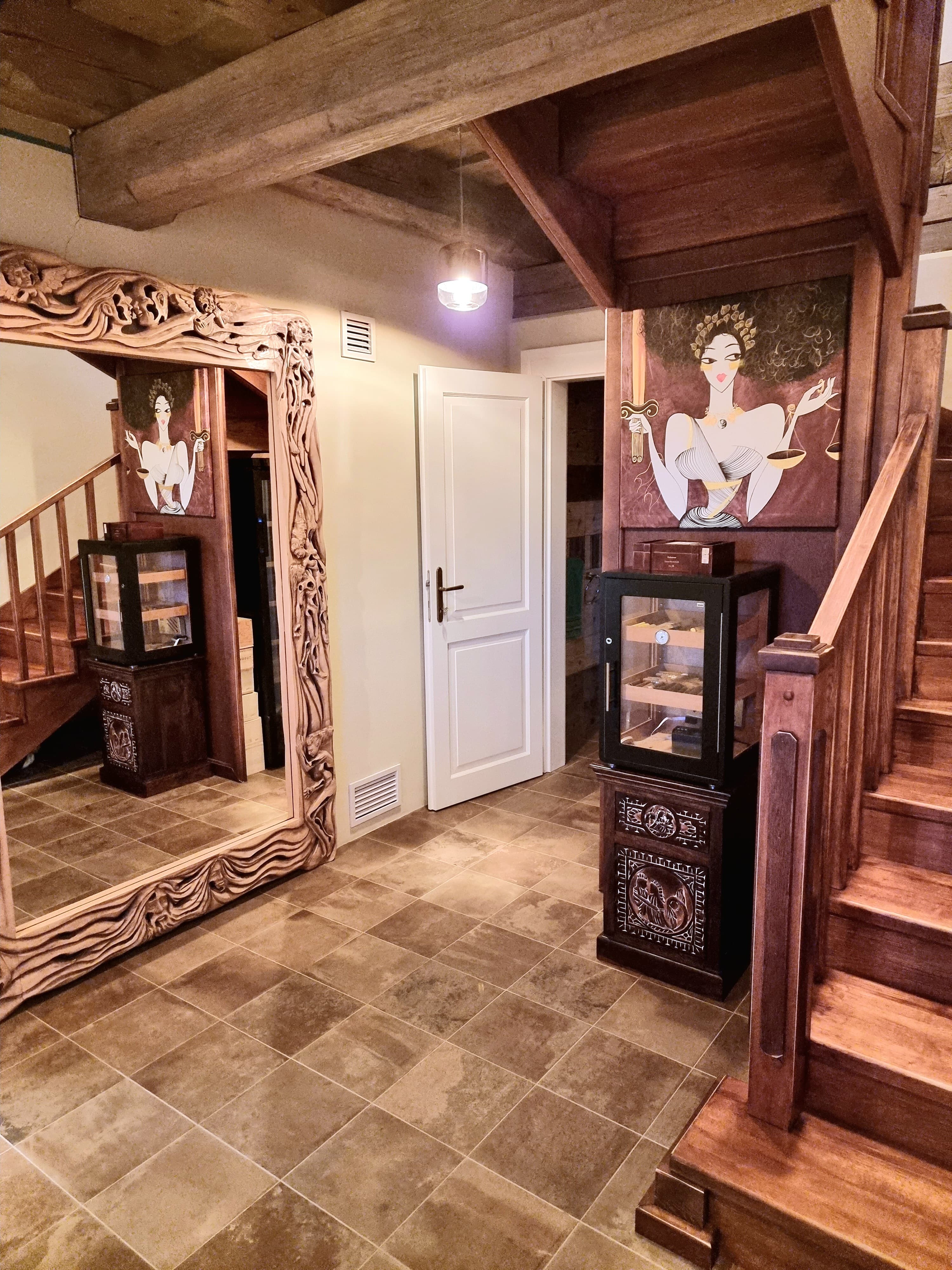 Villa Lucia Interior